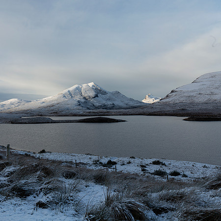 Scotland - Assynt - Lochan an Ais, Cul More (R), Cul Beag (L), Stac Pollaidh (M)