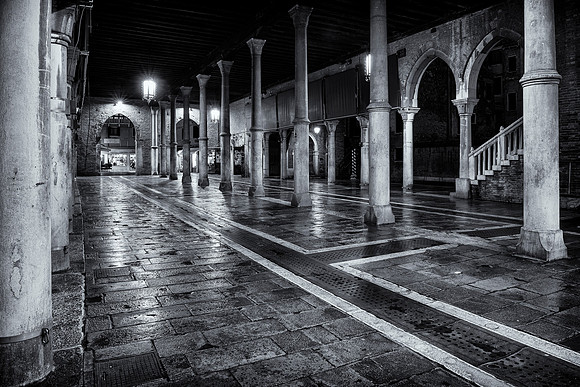 Venice - Rialto Market Monochrome