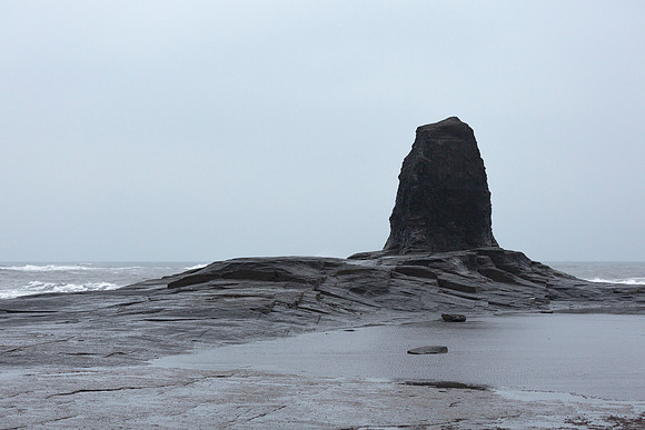 England - North Yorkshire - Black Nab  -Saltwick Bay