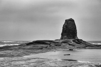 North Yorkshire - Saltwick Bay - Black Nab