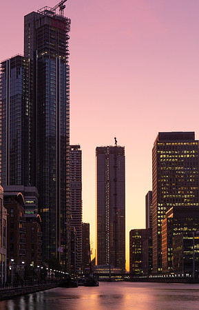 London - South Quay Sunset