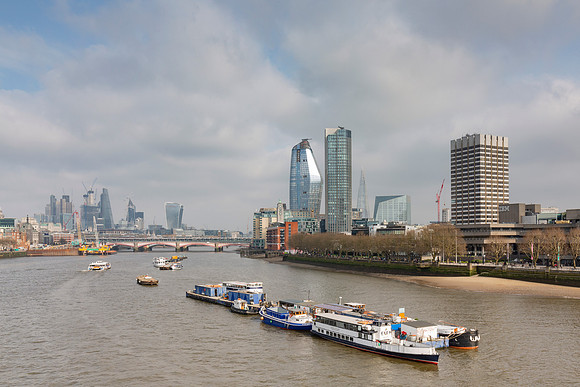 London - River Thames View