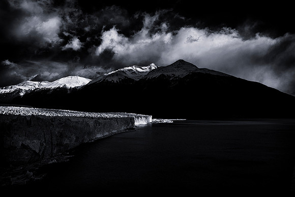 El Calafate Cerro Glaciar Afternoon Light